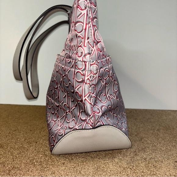 Calvin Klein Multi Color Monogram Nylon Logo Tote Multiple Pockets - Picture 2 of 11